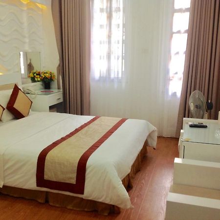New Hotel 3 Hanoi Buitenkant foto
